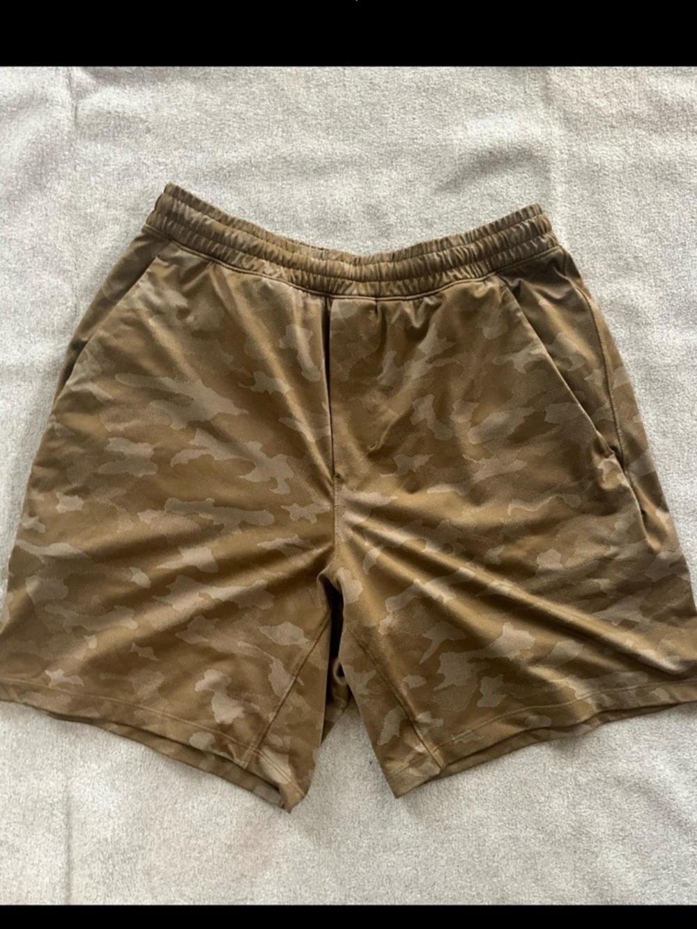 lululemon athletica Men's Camo Athletic Shorts - Brown